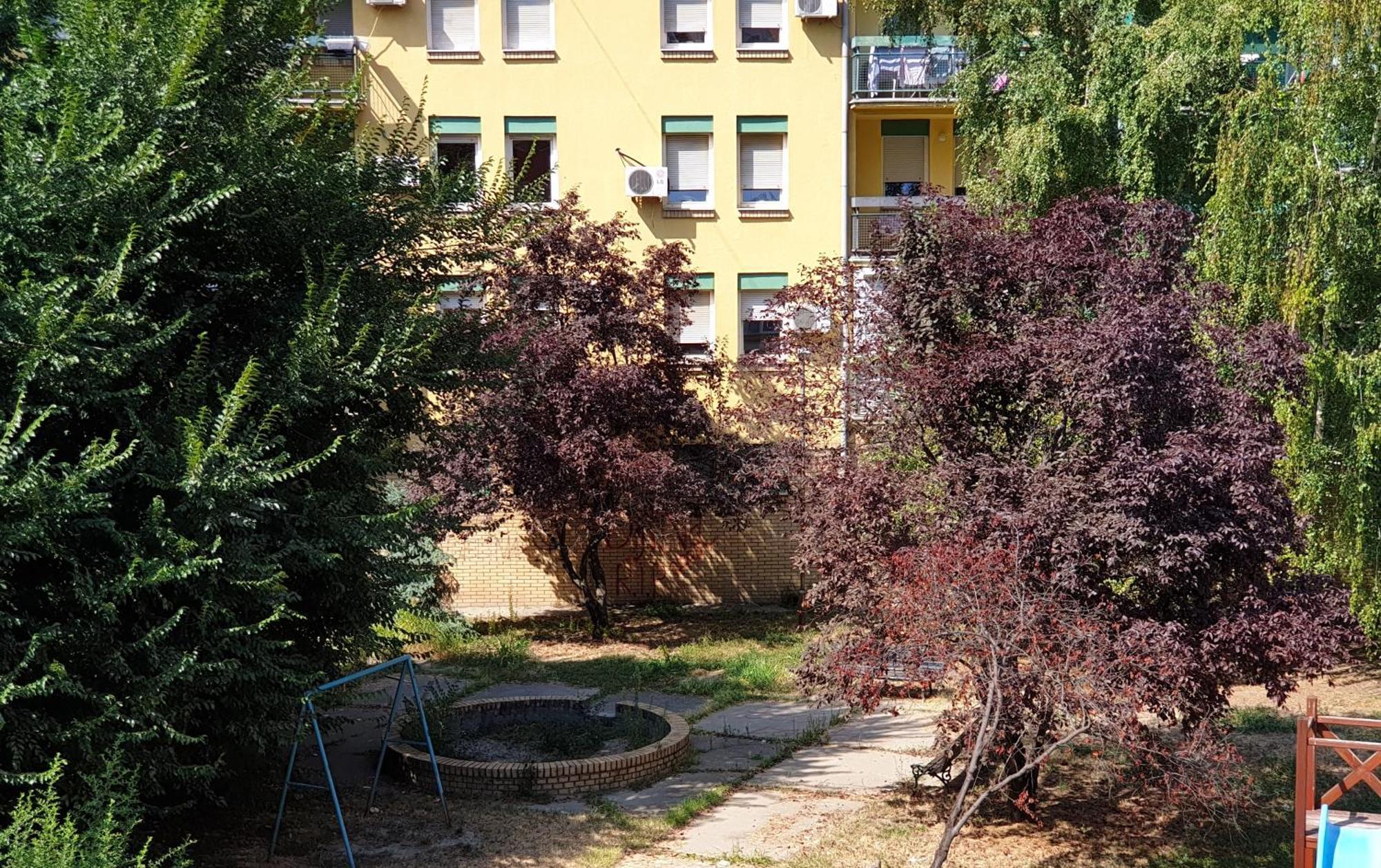 Podbara Center Lägenhet Novi Sad Exteriör bild